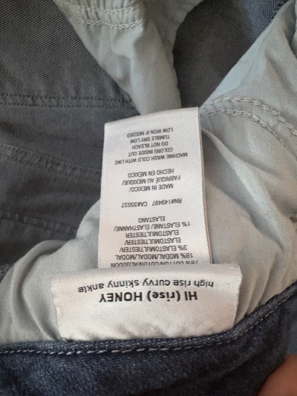 Joe’s Honey Jeans - Picture 4 of 5